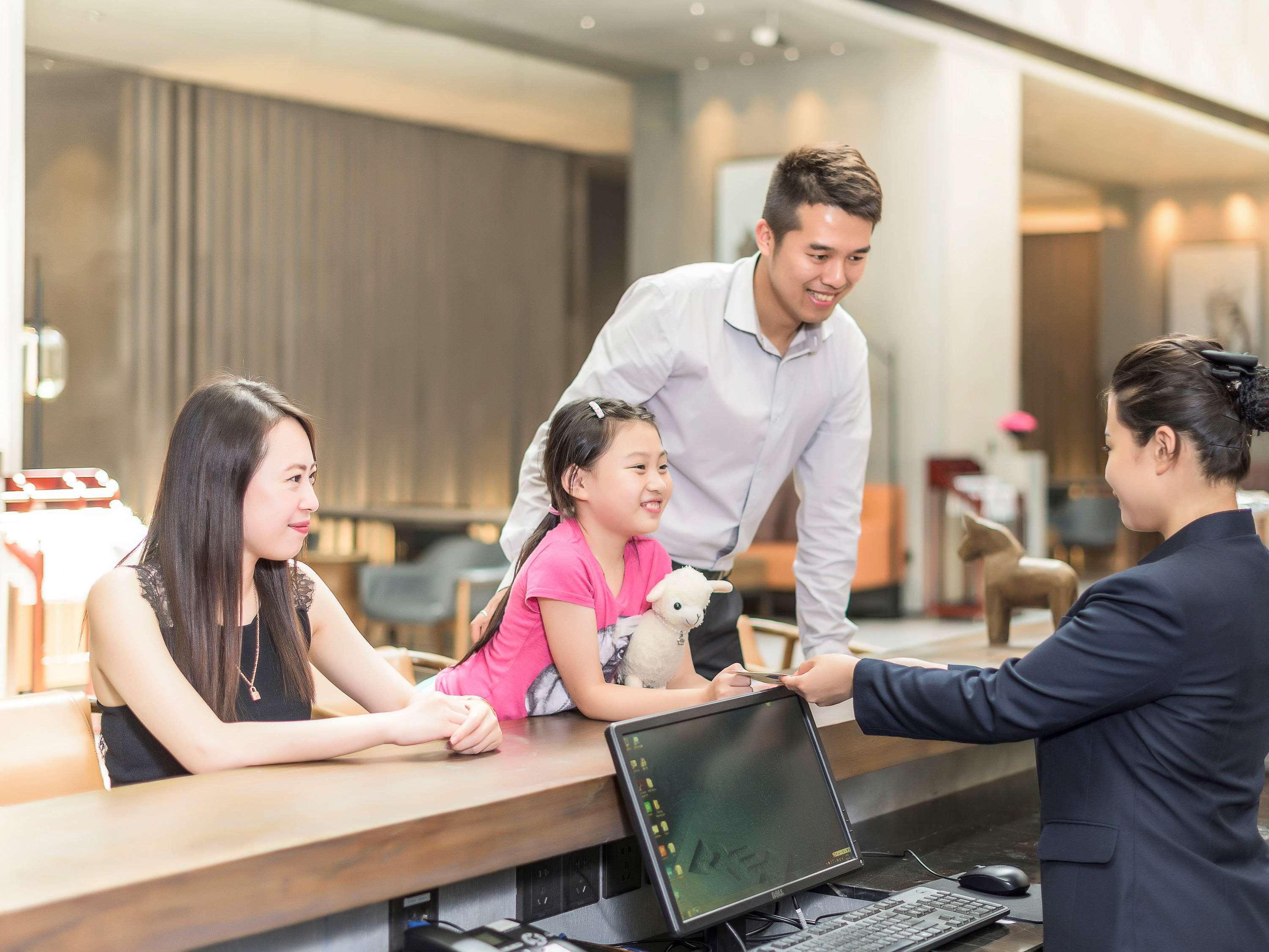 Novotel Shanghai Clover Eksteriør bilde